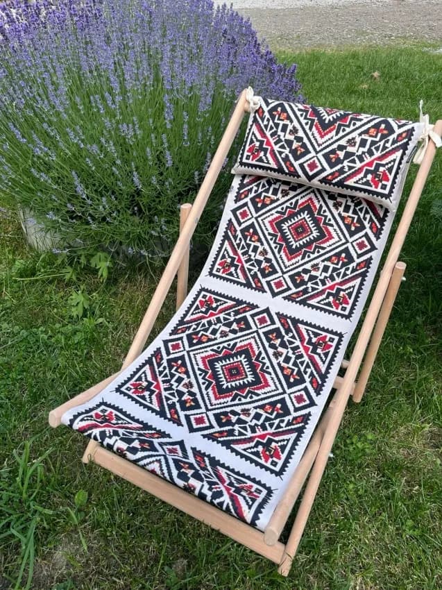 Шезлонг складний для пляжу та басейну Карпати